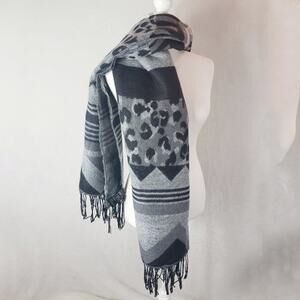 Divided H &M Scarf Women Grey Black Large Blanket Wrap Leopard Stripe & Chevron